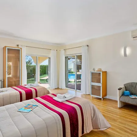 Villa Tess By